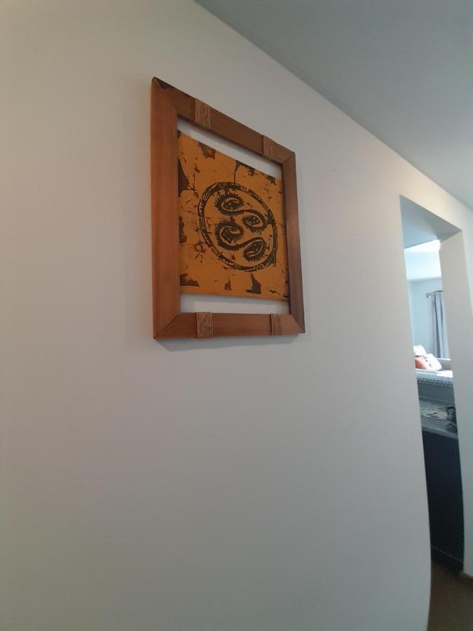 Departamento Centrico Plaza Alvarado Con Cochera Салта Екстериор снимка