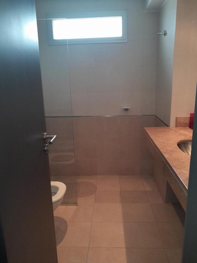 Departamento Centrico Plaza Alvarado Con Cochera Салта Екстериор снимка